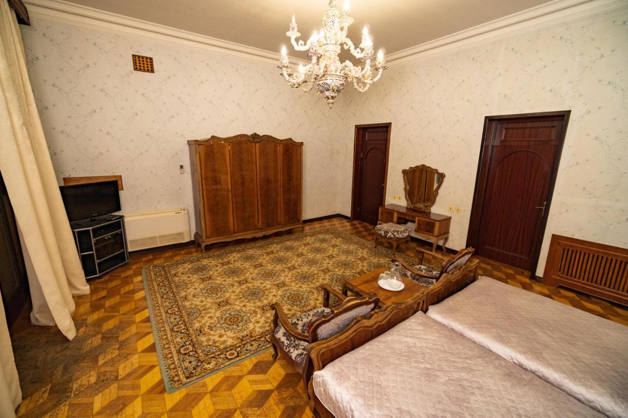 Резиденция Президента В Мюссере Myussera Exteriér fotografie