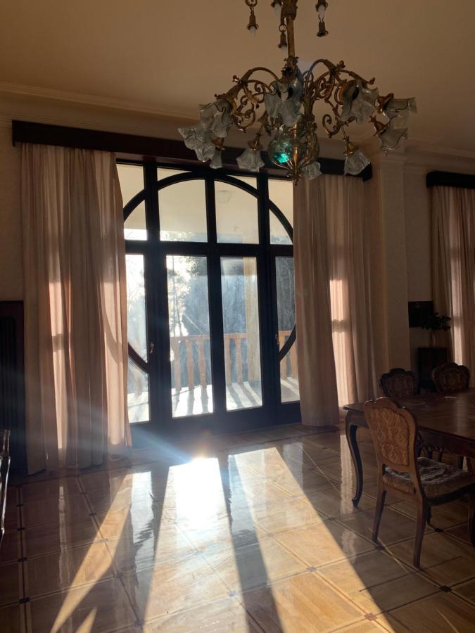 Резиденция Президента В Мюссере Myussera Exteriér fotografie
